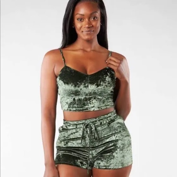 nwot buff bunny green velvet shorts - Picture 2 of 5